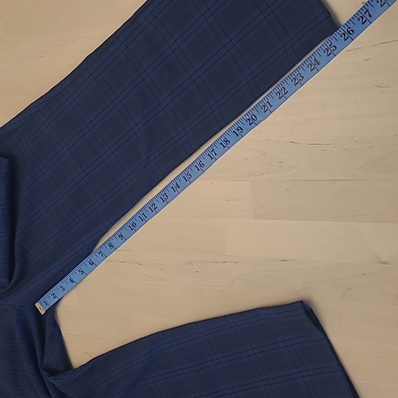 NWT BB Dakota Work it Out Blue Plaid Cropped Pants with Pockets - Picture 13 of 16